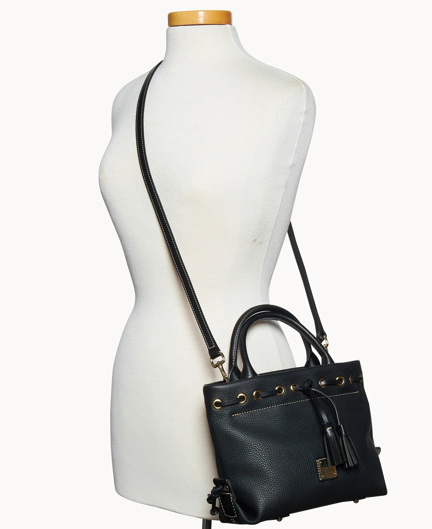 Pebble Grain Tassel Tote