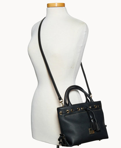 Pebble Grain Tassel Tote