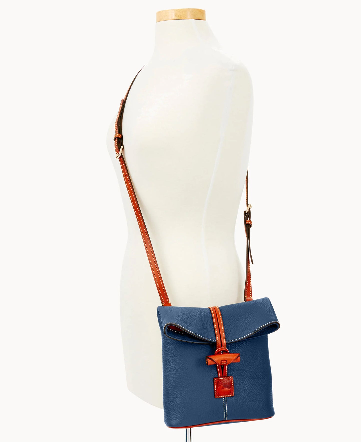 Pebble Grain Toggle Crossbody