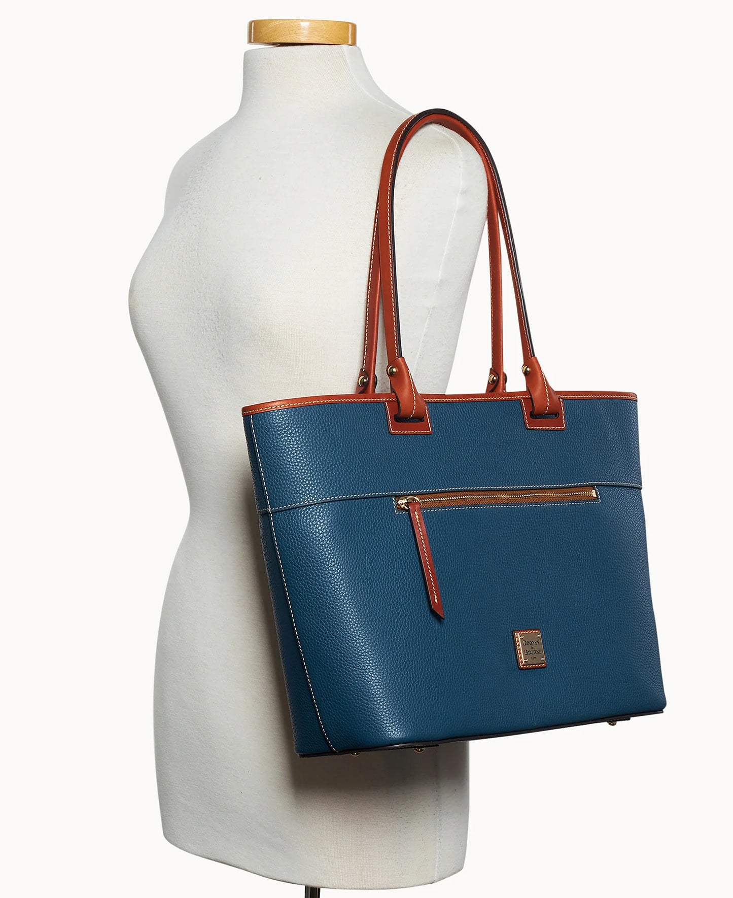 Pebble Grain Large Zip Tote