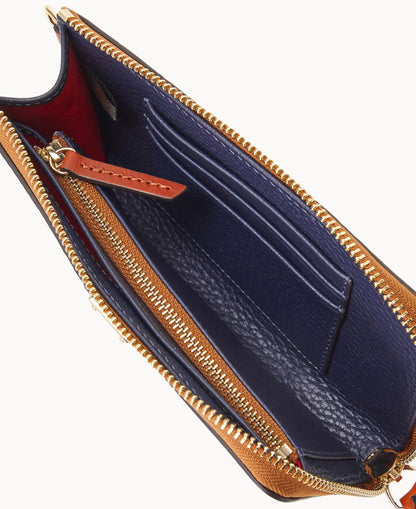 Pebble Grain Folded Zip Wristlet