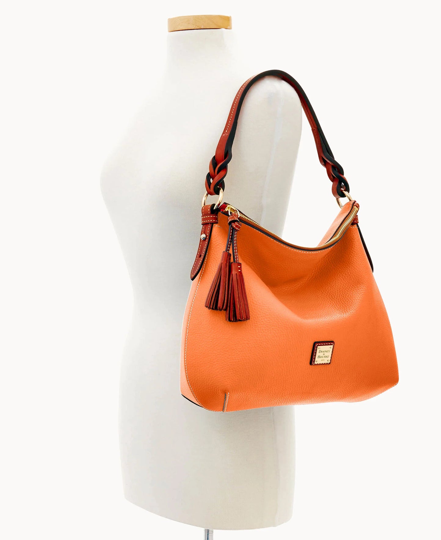 Pebble Grain Twist Strap Hobo