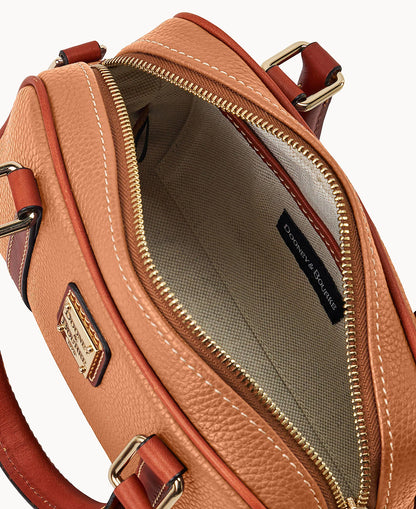 Pebble Grain Satchel 24