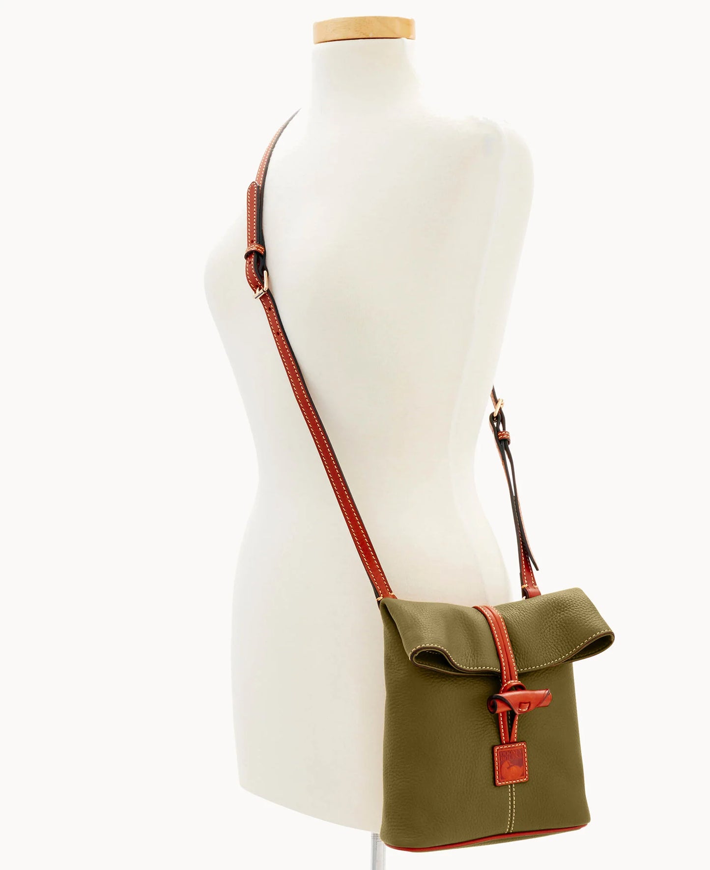 Pebble Grain Toggle Crossbody