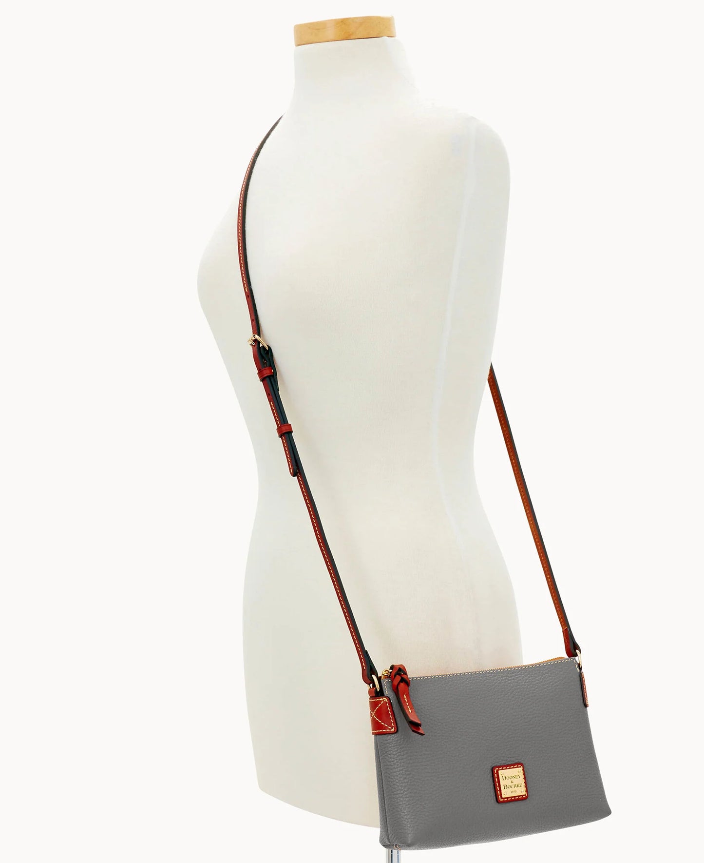Pebble Grain Crossbody Pouchette