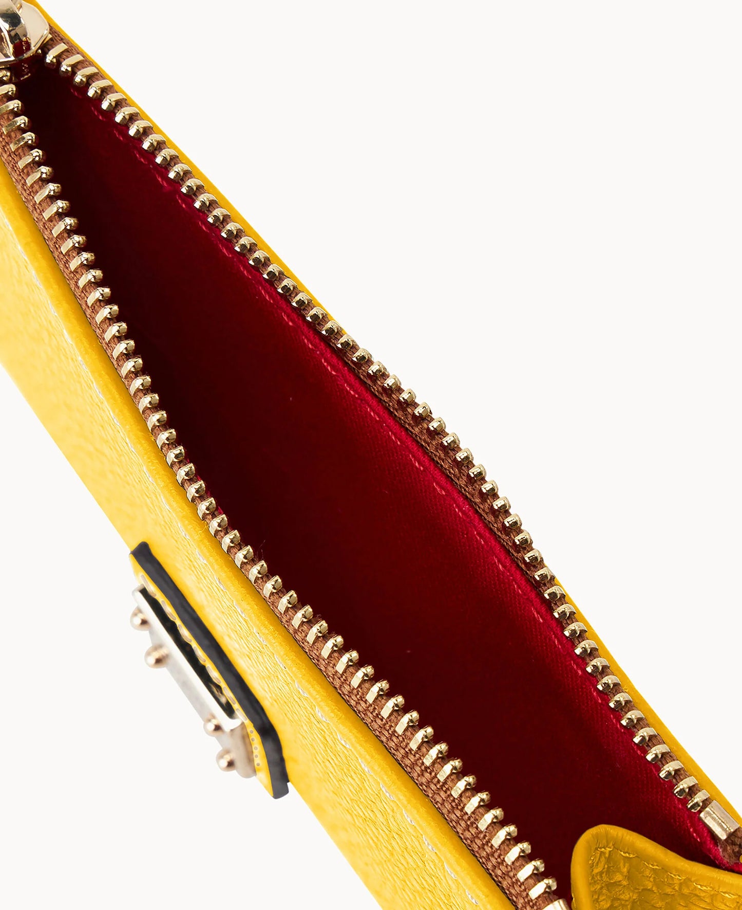 Pebble Grain Zip Credit Card Case