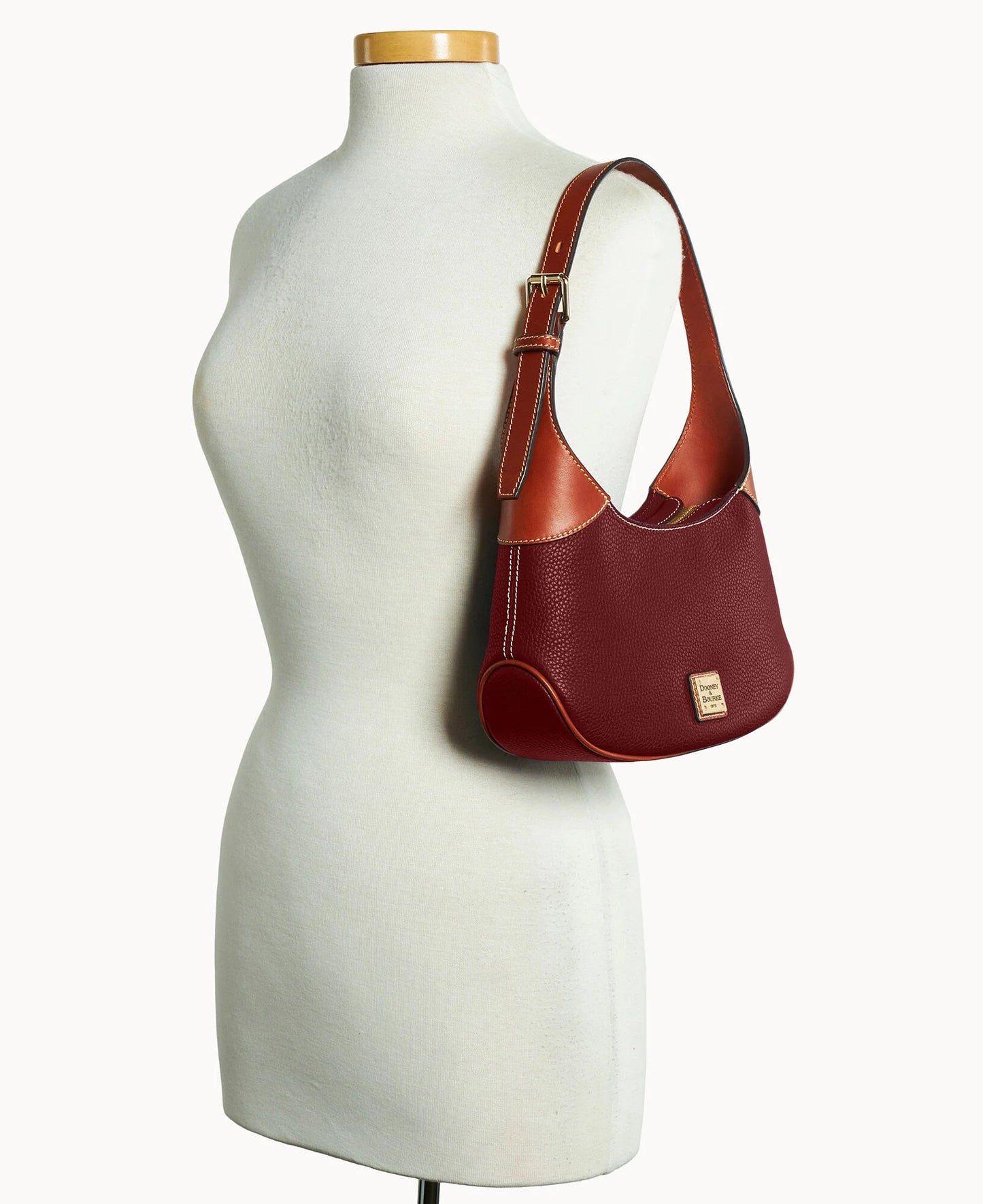 Pebble Grain Hobo