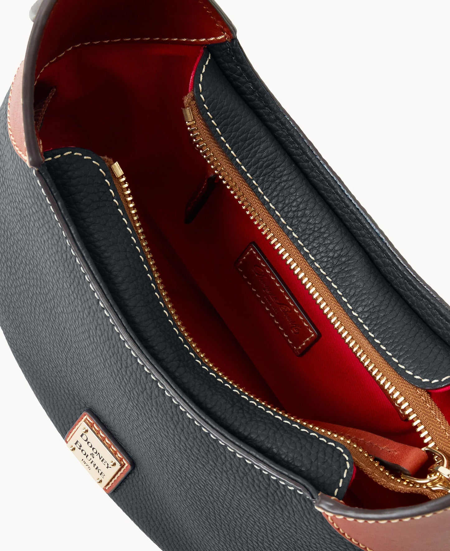 Pebble Grain Hobo