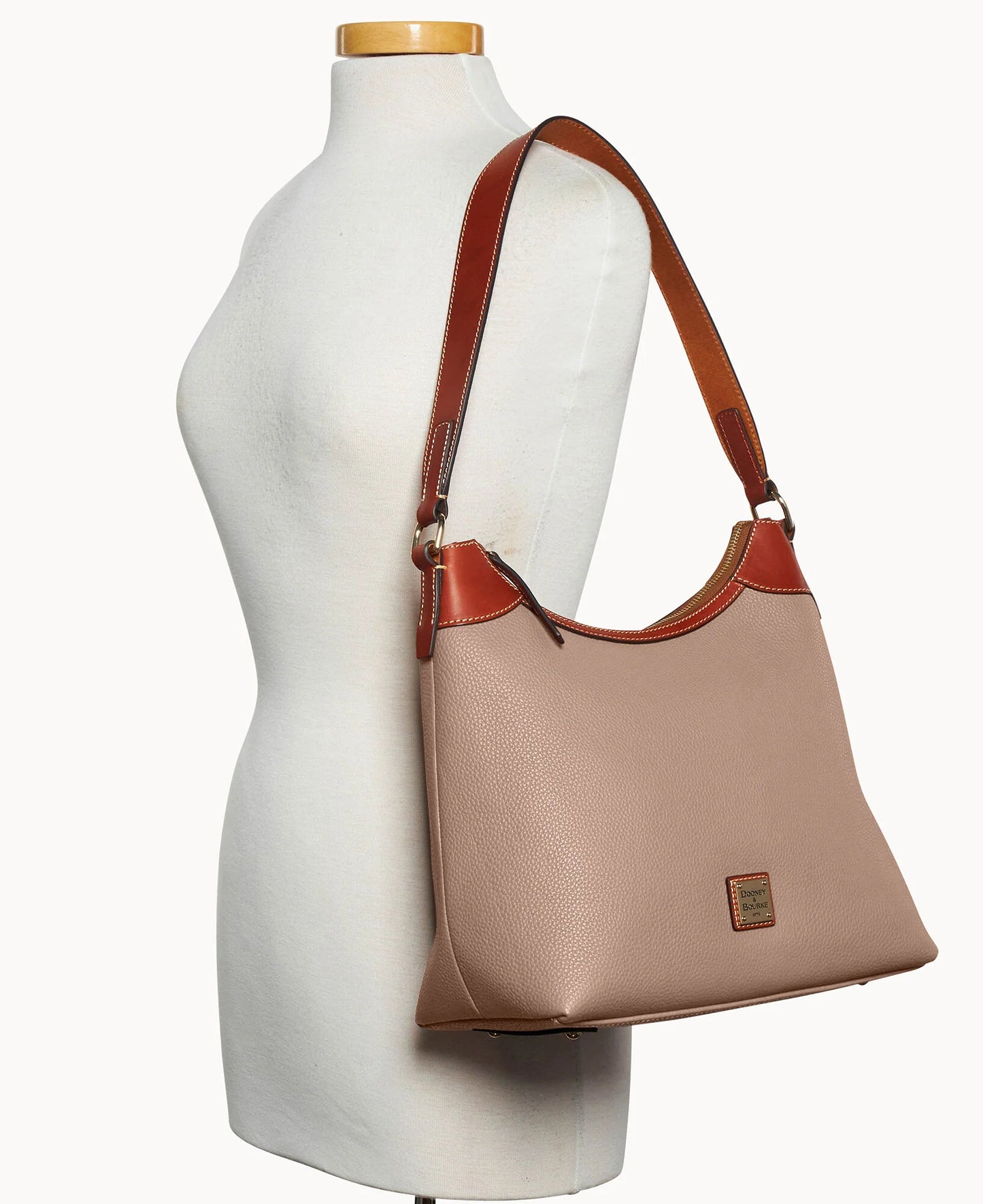 Pebble Grain Hobo