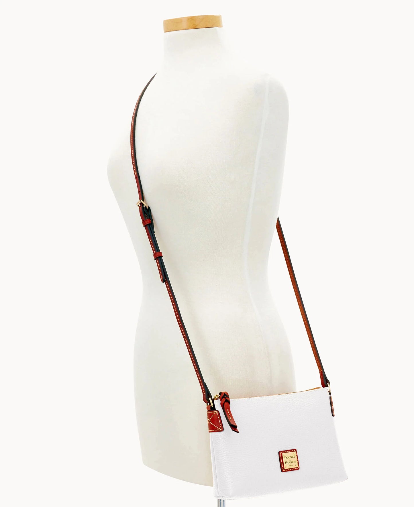 Pebble Grain Crossbody Pouchette