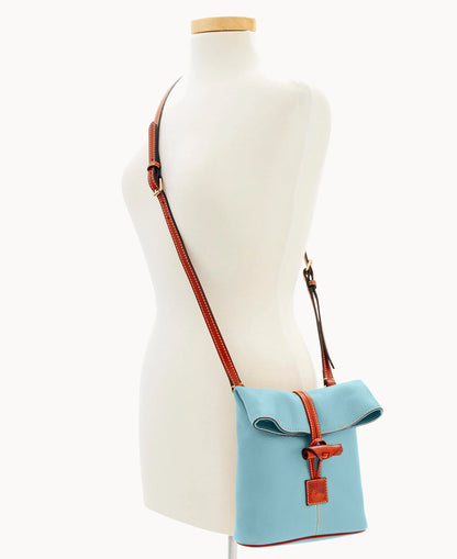 Pebble Grain Toggle Crossbody