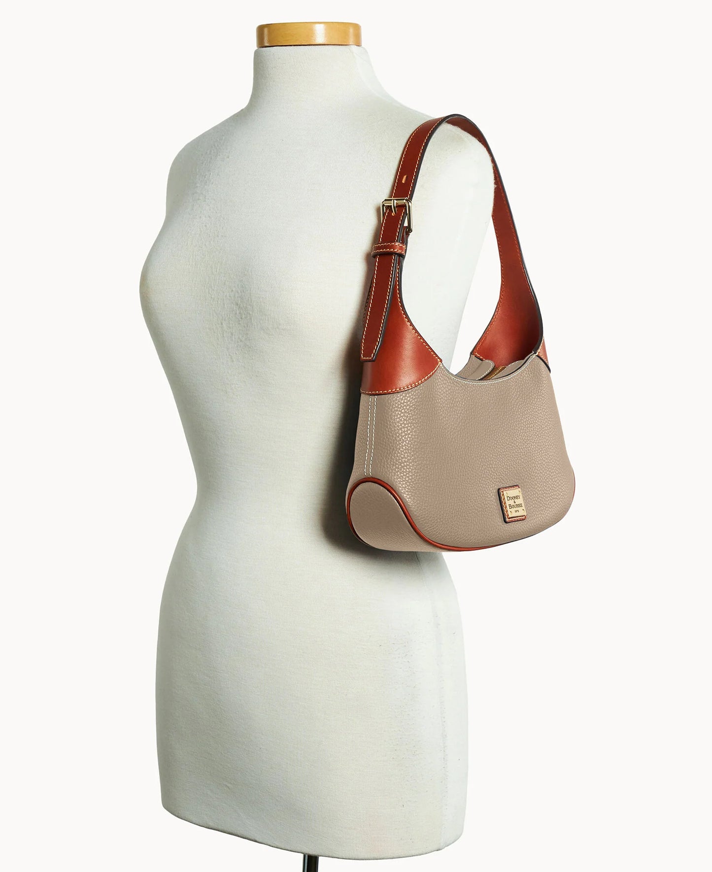 Pebble Grain Hobo