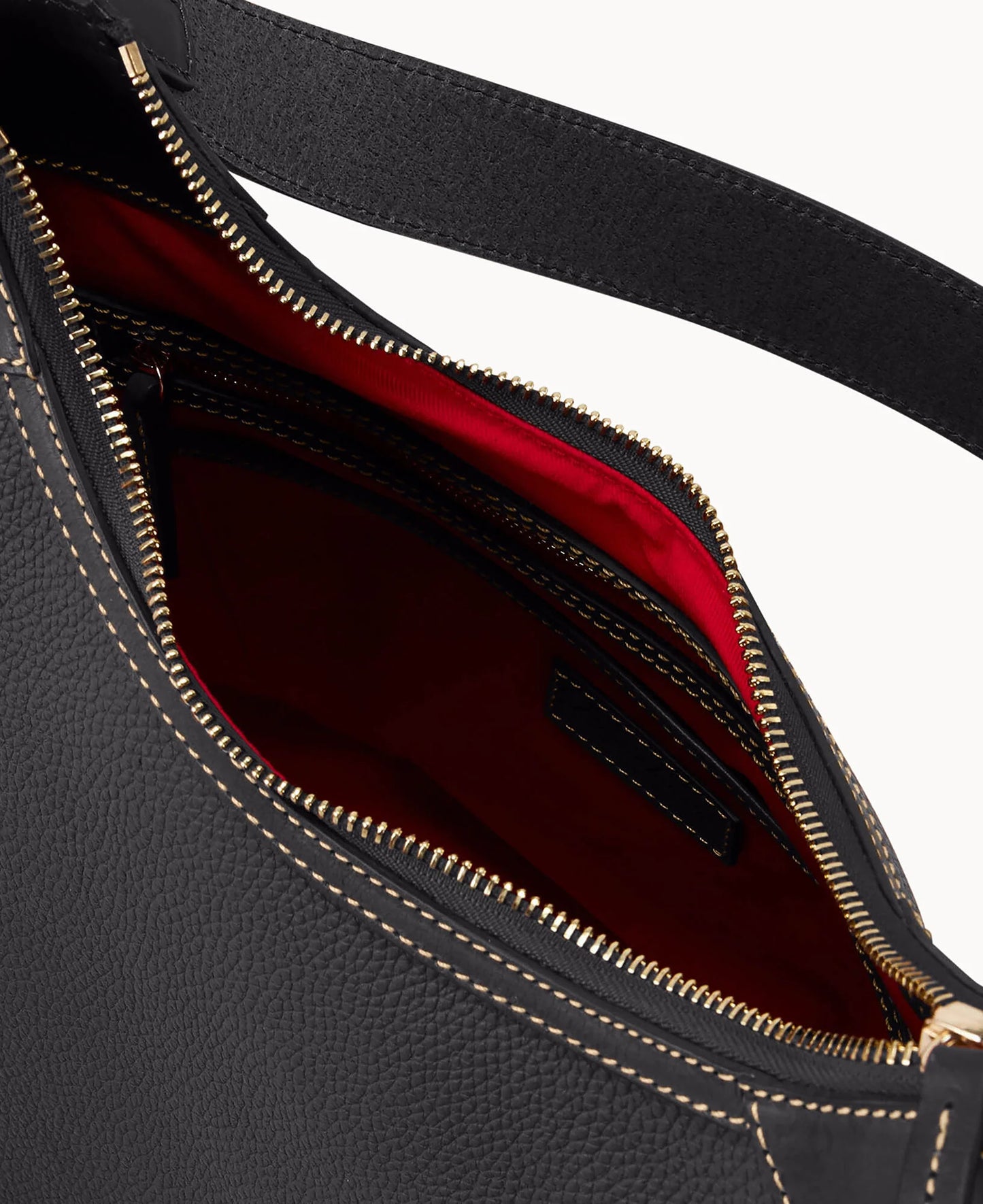 Pebble Grain Hobo