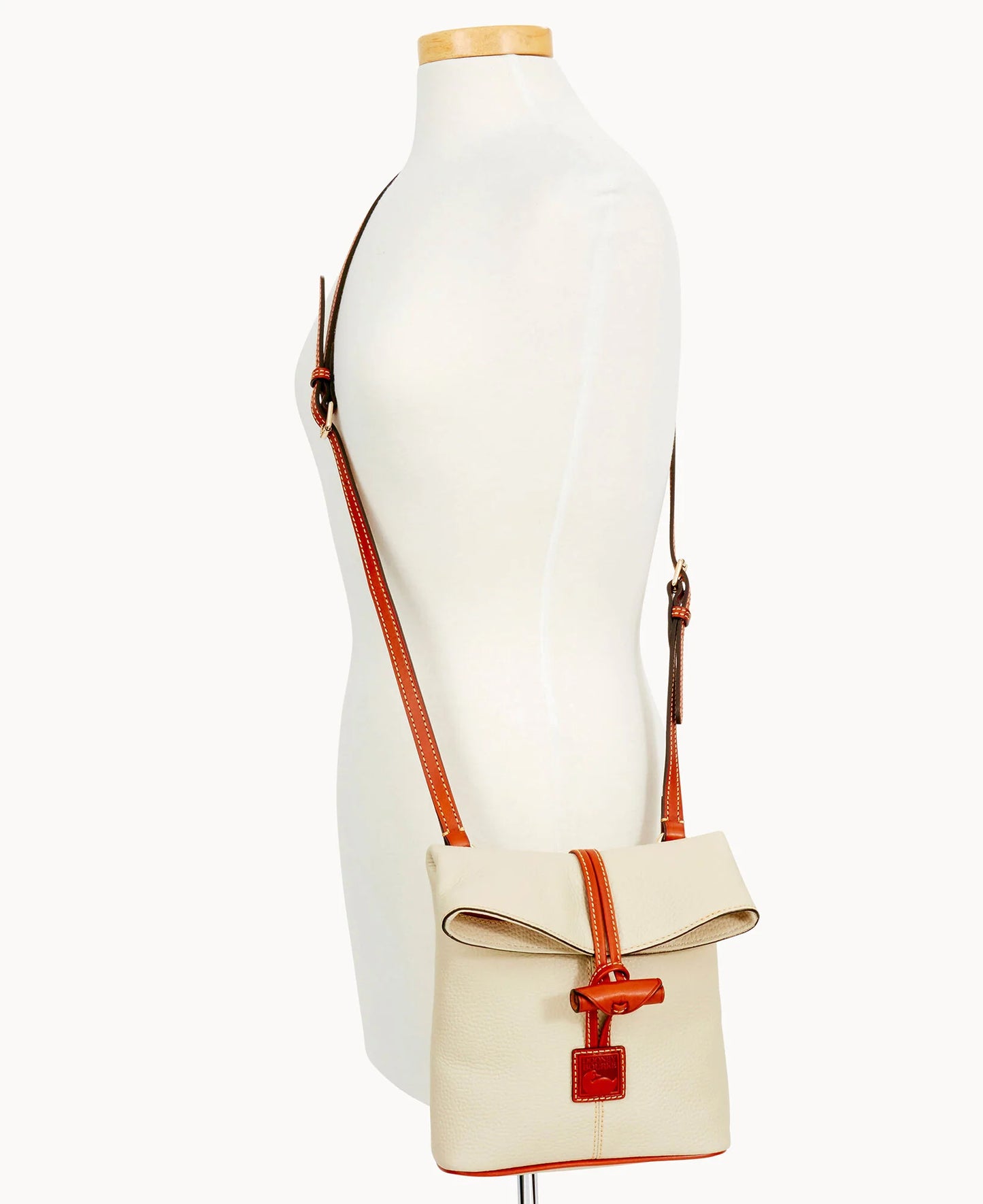 Pebble Grain Toggle Crossbody