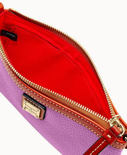 Pebble Grain Large Slim Wristlet