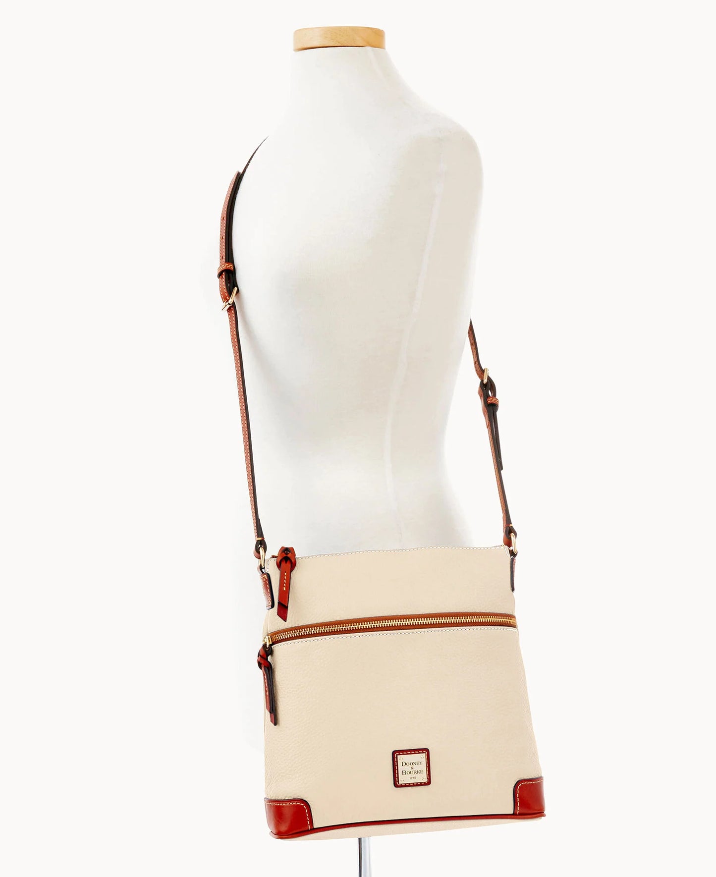 Pebble Grain Crossbody