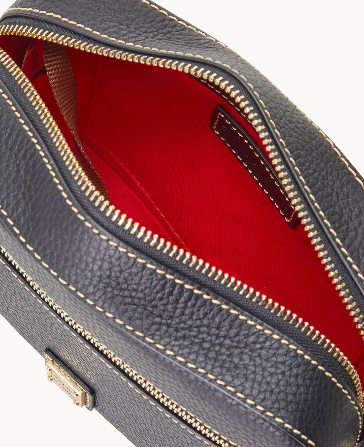 Pebble Grain Camera Zip Crossbody