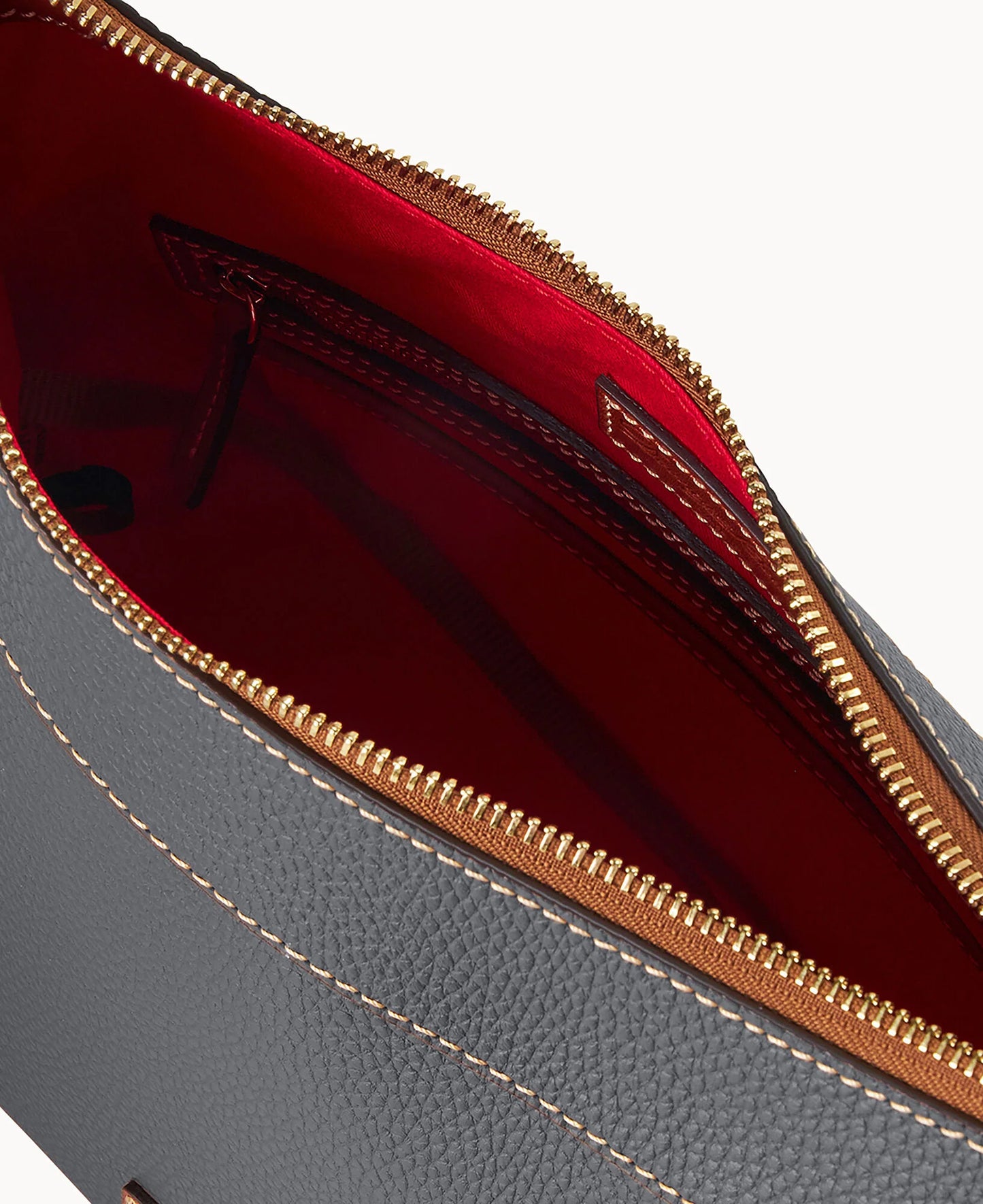 Pebble Grain Large Cassia Hobo