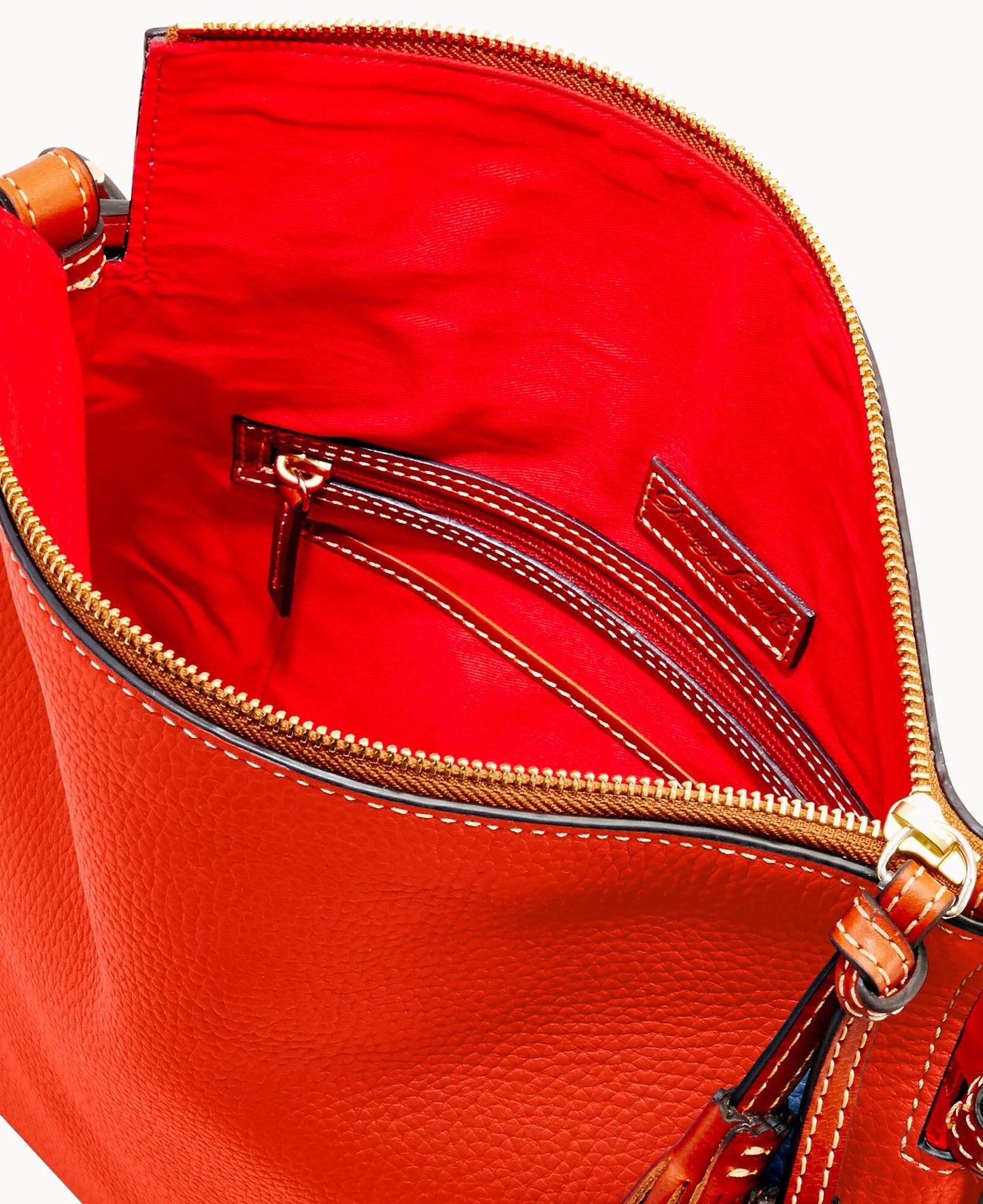 Pebble Grain Twist Strap Hobo