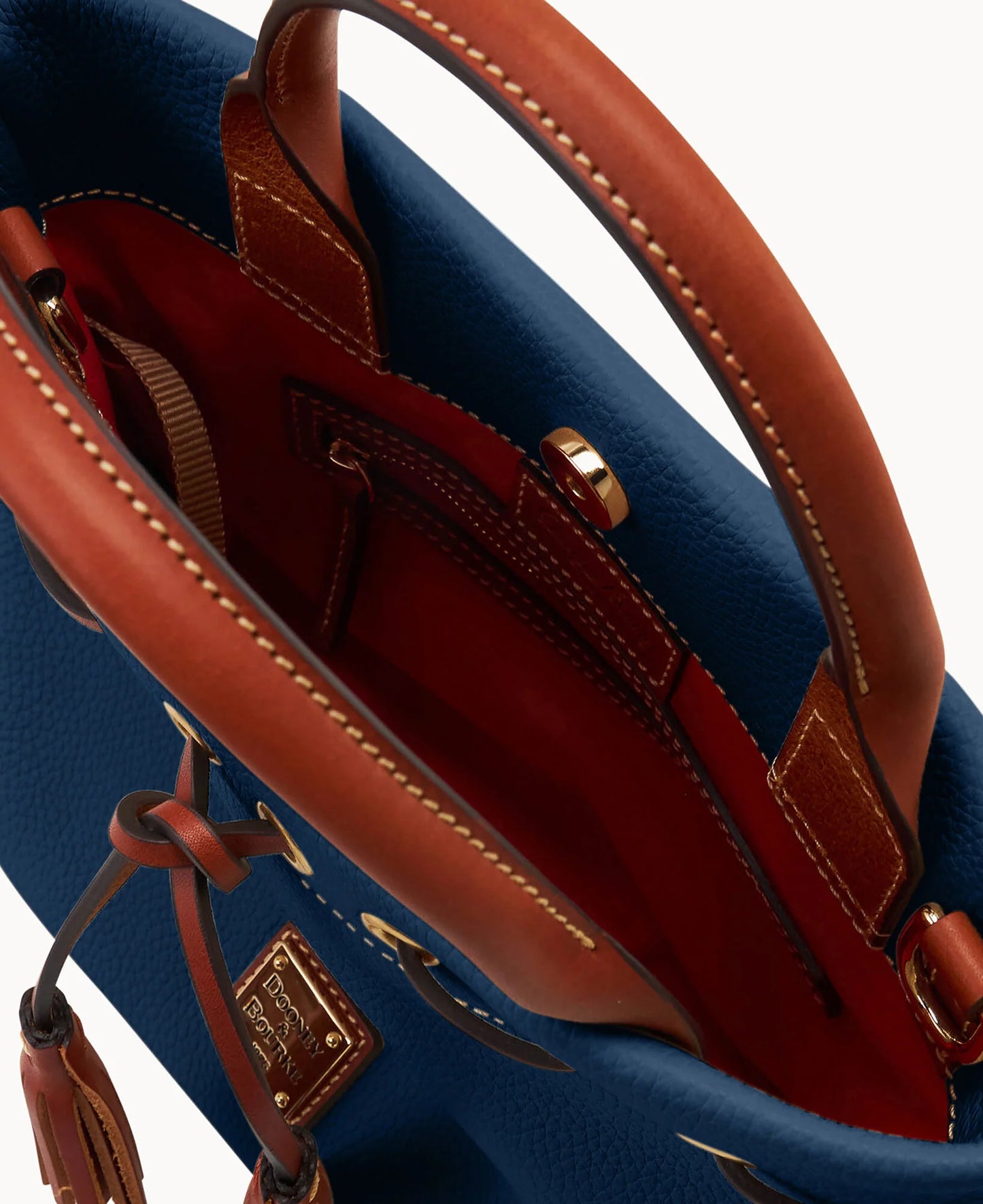 Pebble Grain Tassel Tote