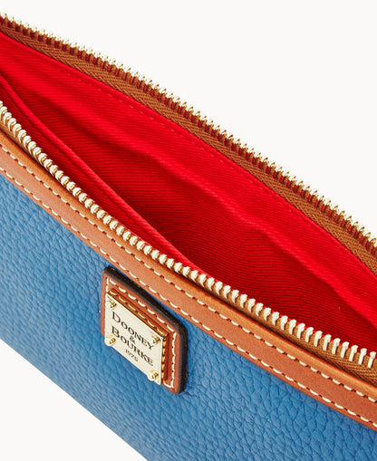 Pebble Grain Large Slim Wristlet