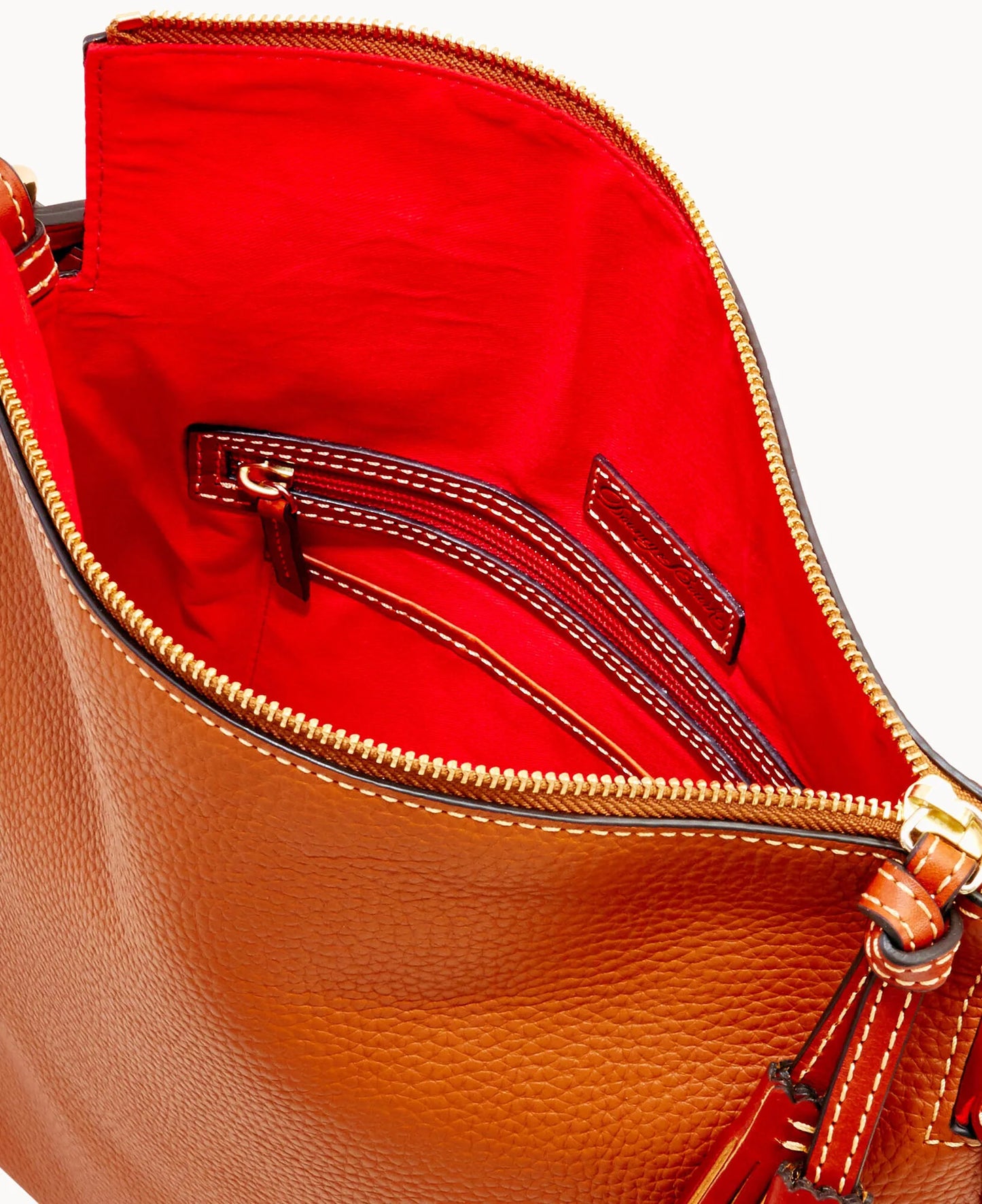 Pebble Grain Twist Strap Hobo