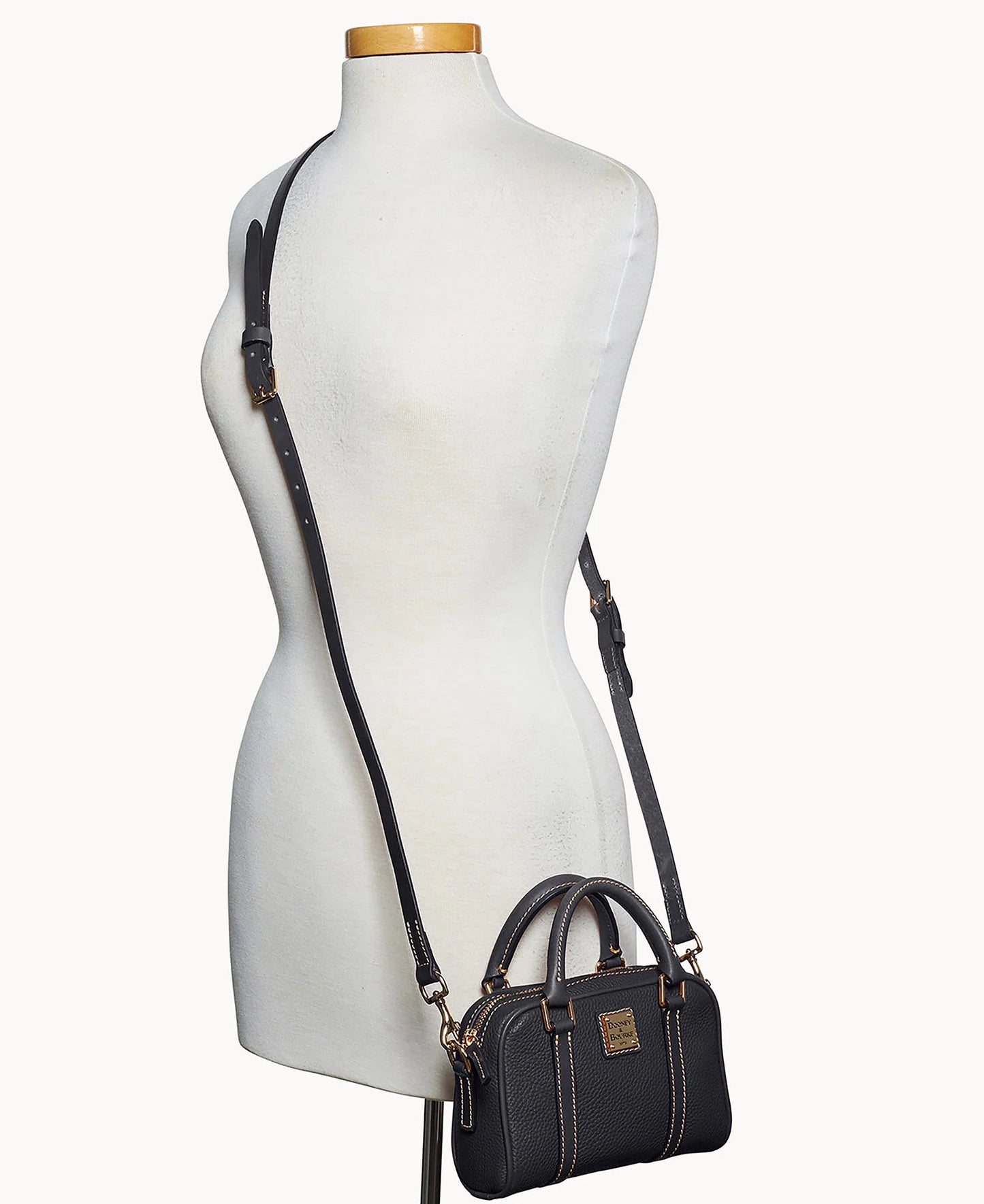 Pebble Grain Satchel 20